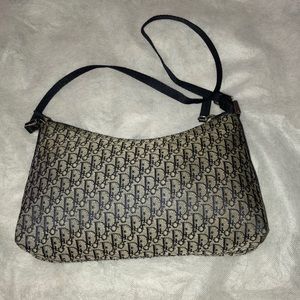 ❤️Authentic Christian Dior Trotter Pochet Bag❤️